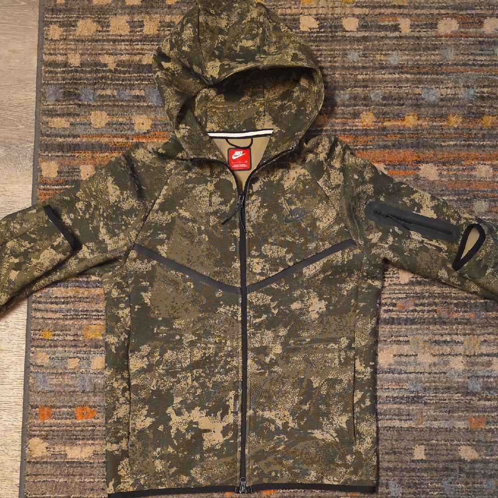 Nike Tech Fit Hoodie